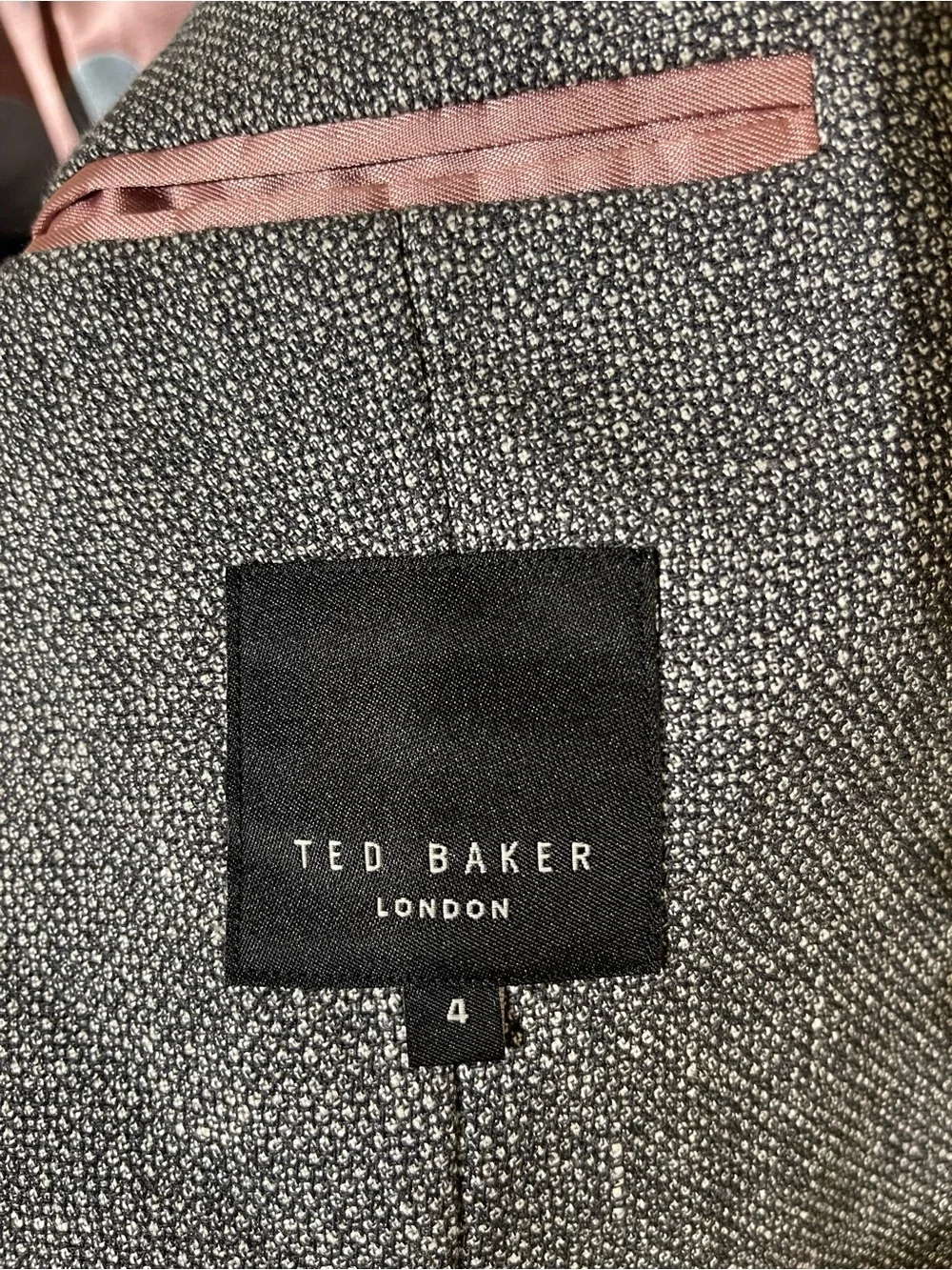 Ted Baker London Gray Sport Coat with Pink Polka-Dot Lining